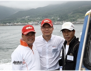 2013년 제4회 조무사 바다살리기 치어방류 행사~2